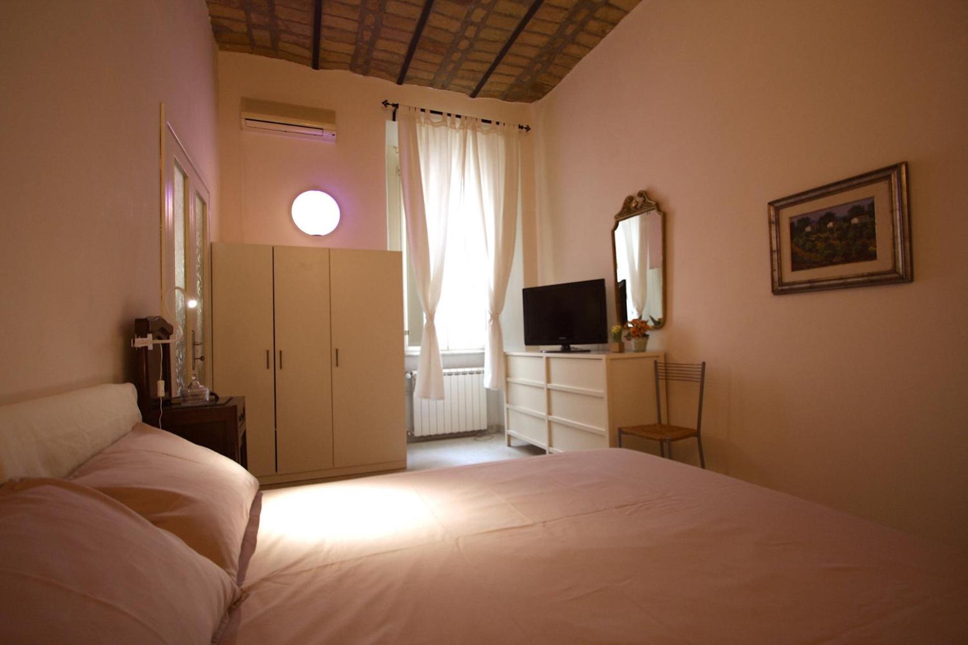 Manara House Apartment Rom
